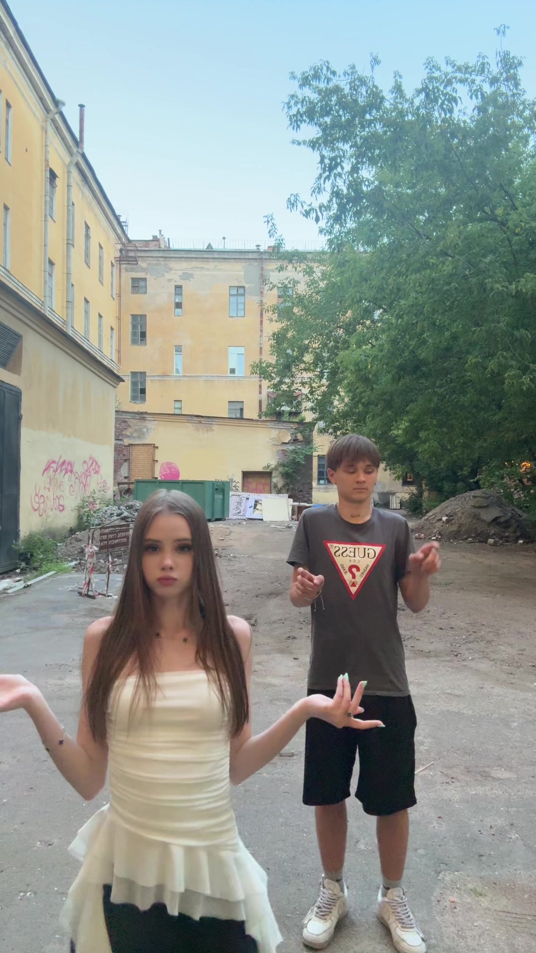 @daraaa