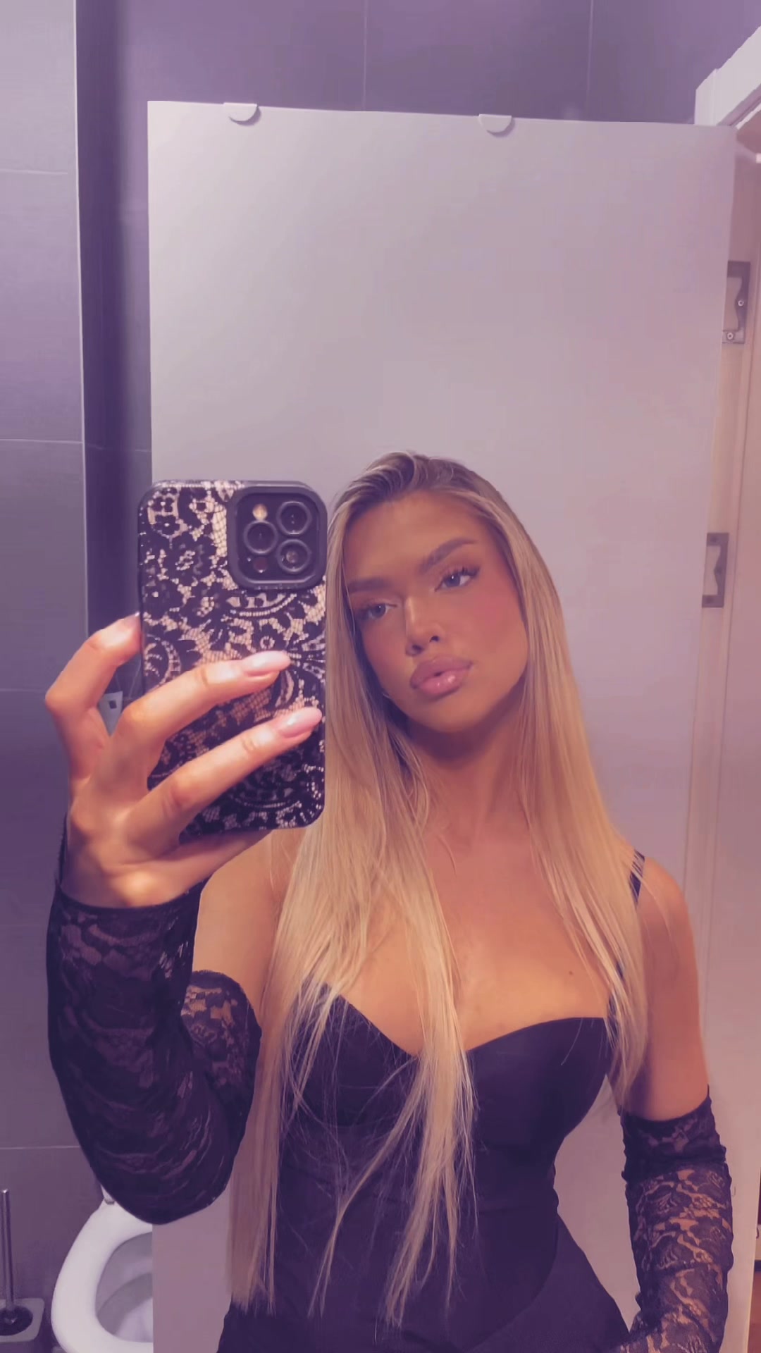 @t🌙