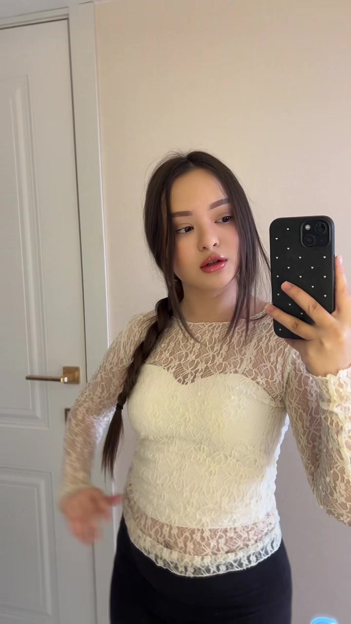 @shelovesei