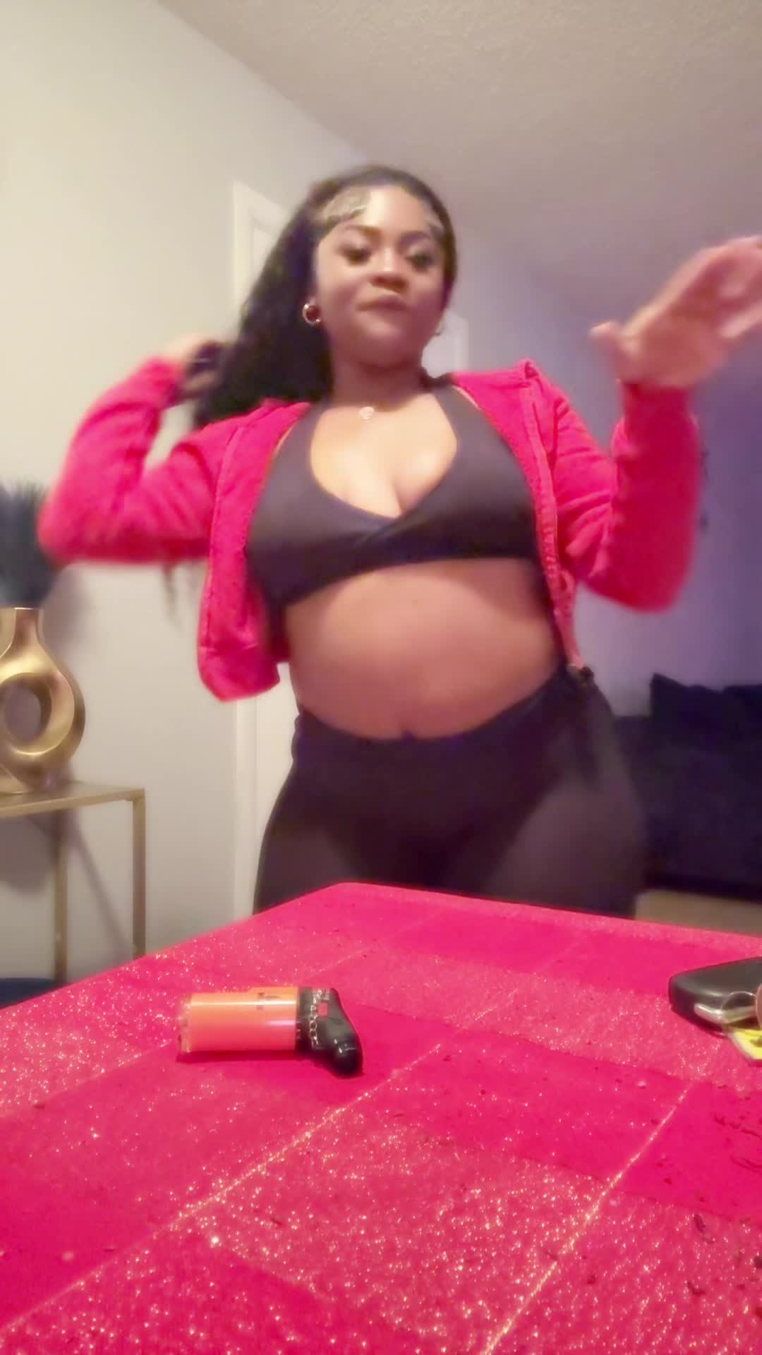 @Femalebagger