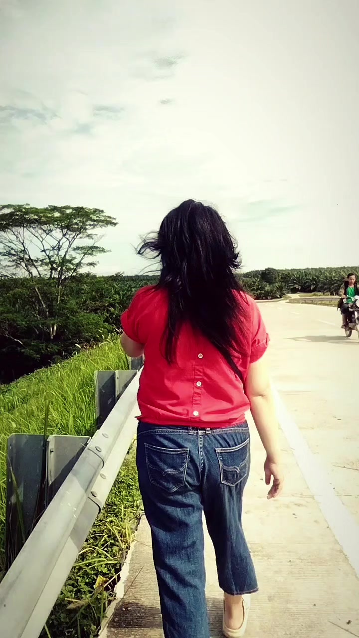 @SarahSilvia7878
