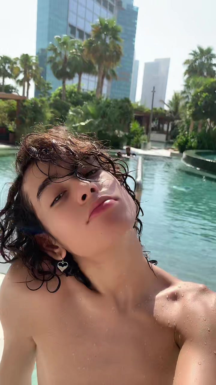 @Sorenakmr