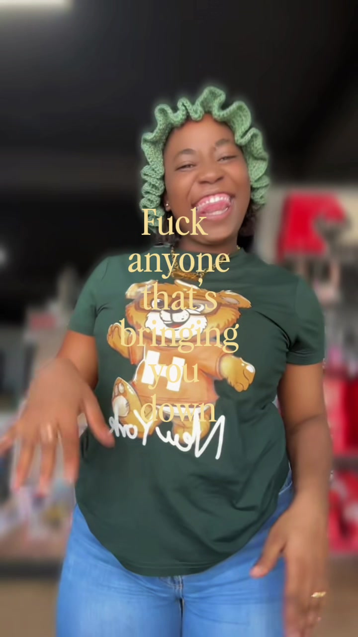 @Chloe_the_lucian 🇱🇨❤