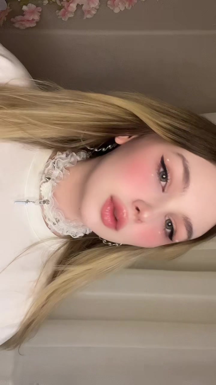 @🐰 𝑴𝒊𝒄𝒓𝒐𝒃𝒂𝒃𝒚 🐰