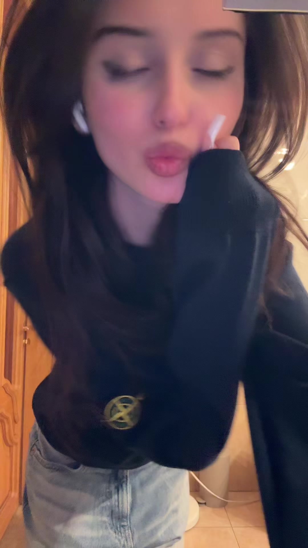 @sashaplupett