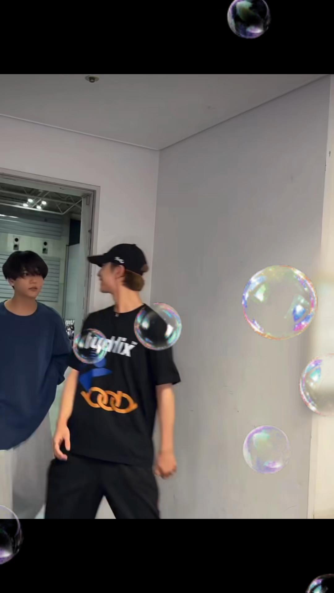 @隆二
