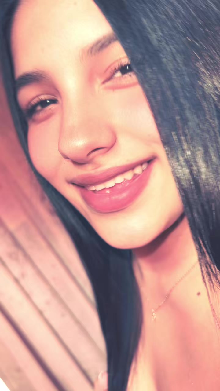 @Liz🥰