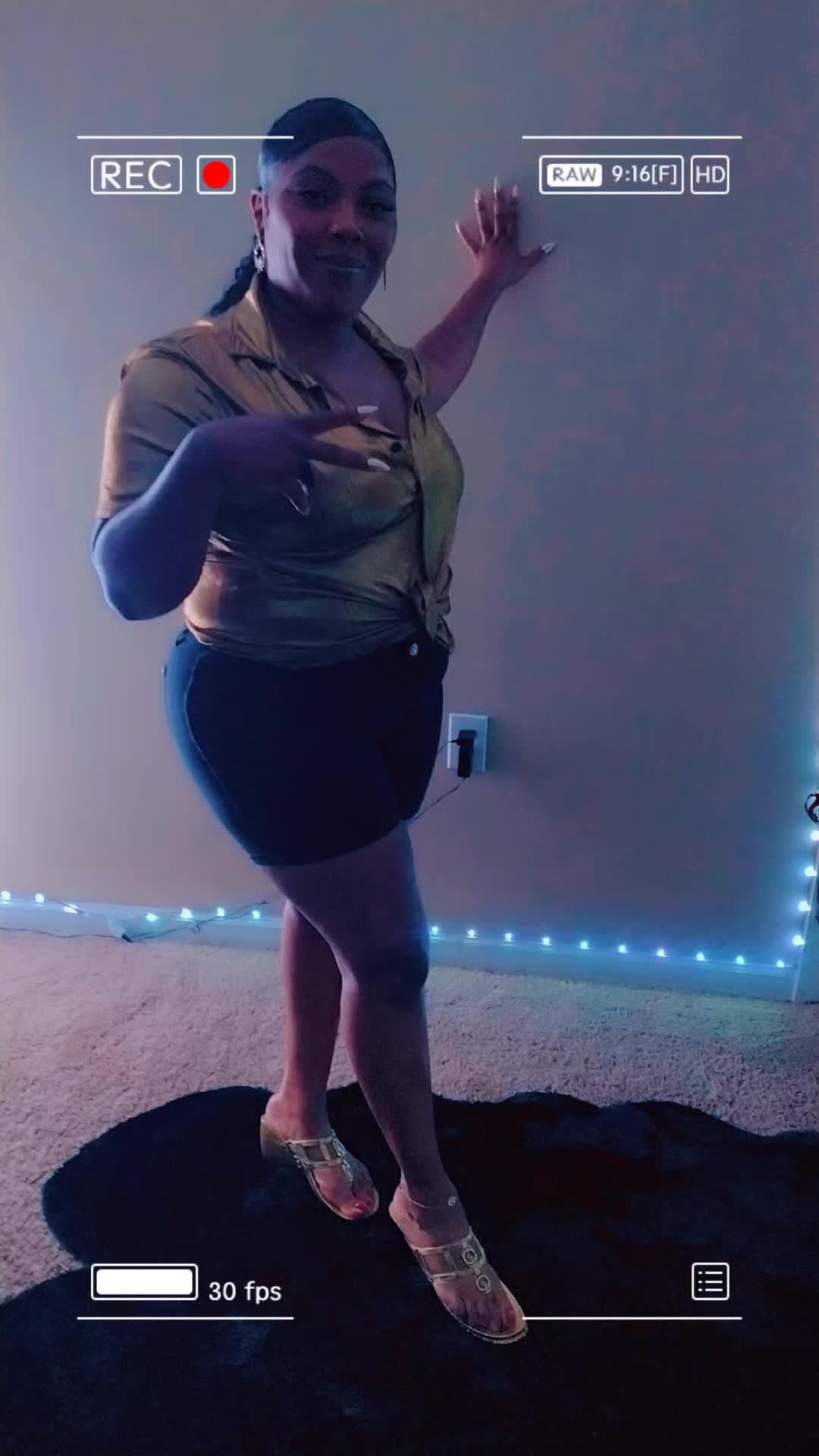 @DevineEvie44