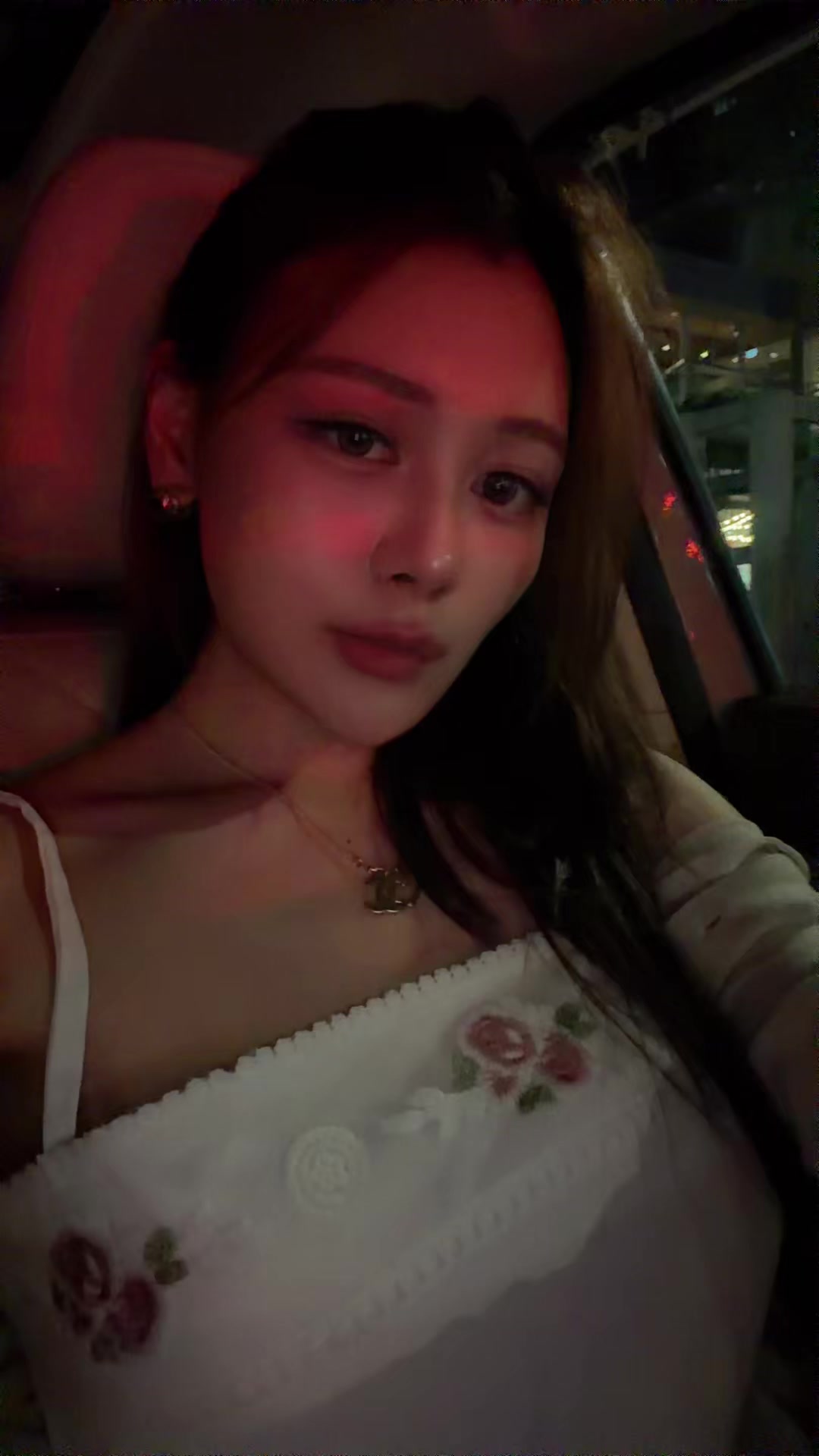 @fayfay ♡‧₊˚