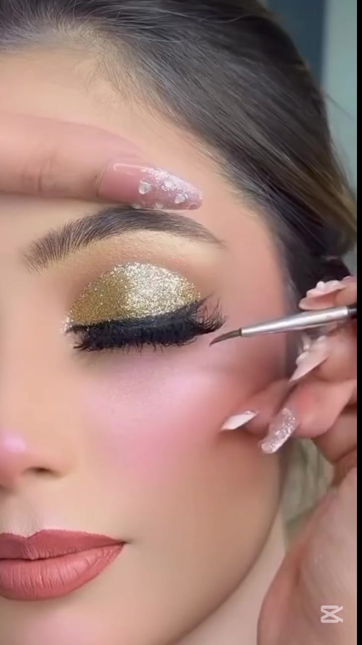 @AS BEAUTY PARLOUR