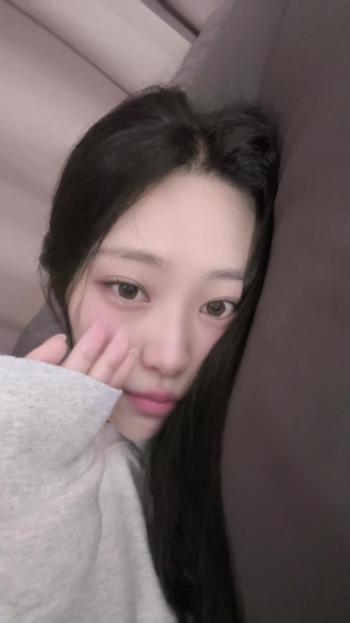 @쉬는중이에요 🫧시리 siri💭