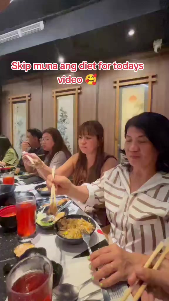 @momshiethezz