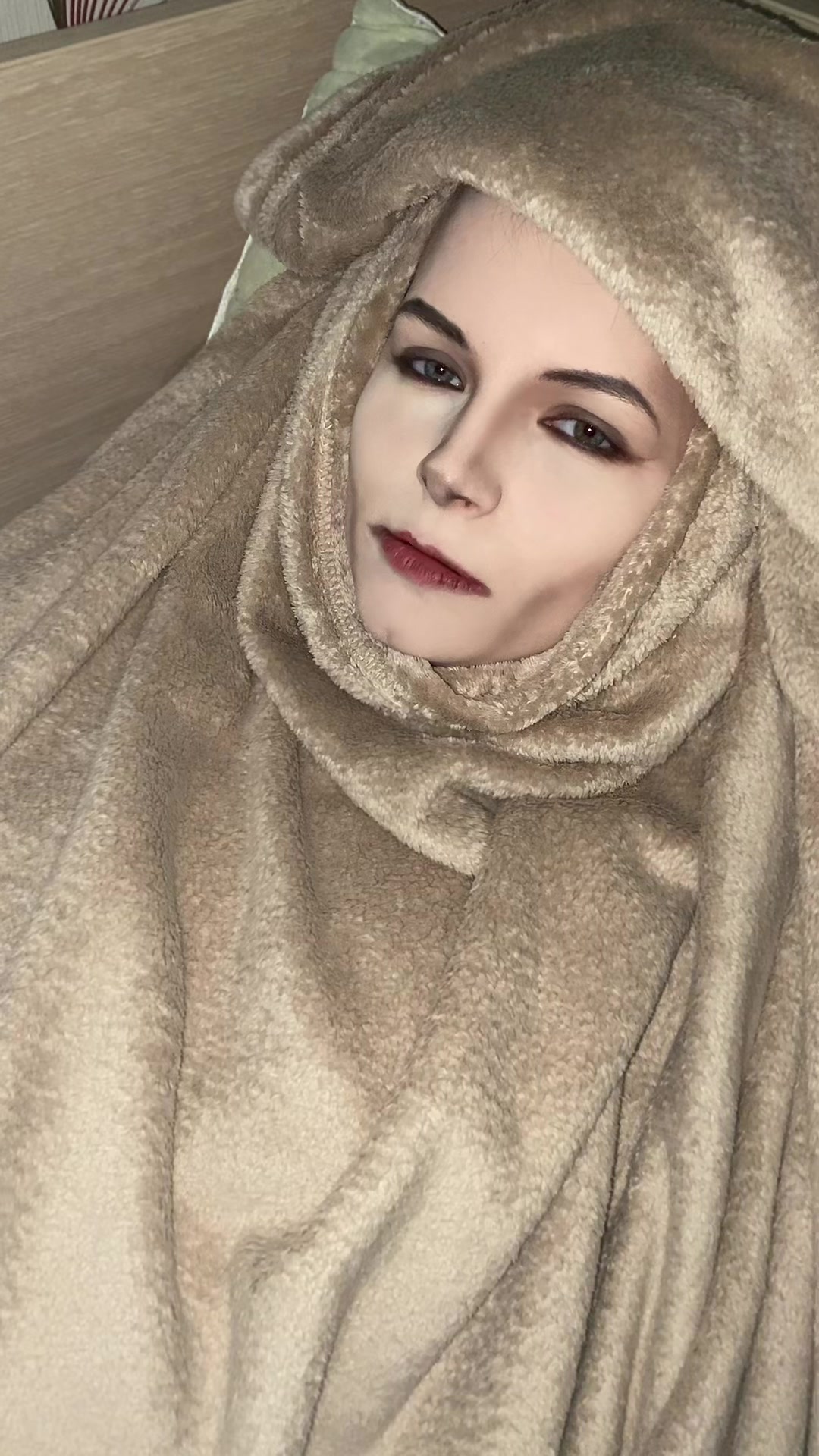 @k083