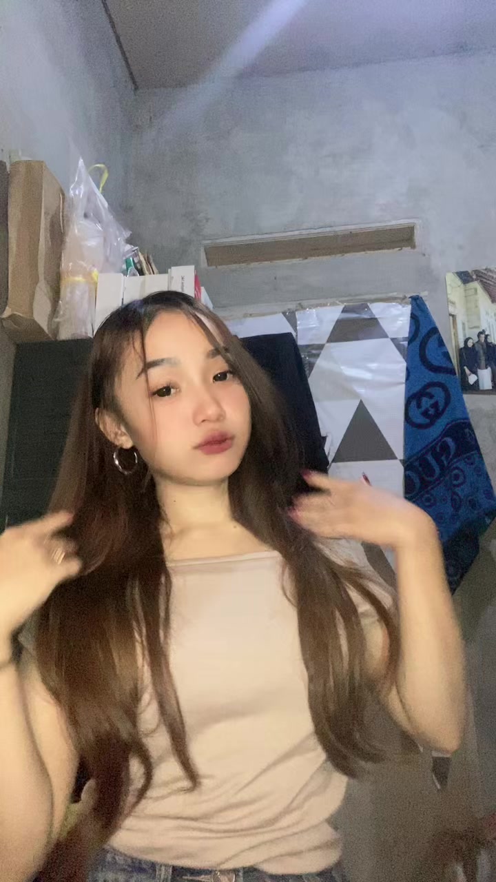 @ulan🕊️🪞🤍🦄