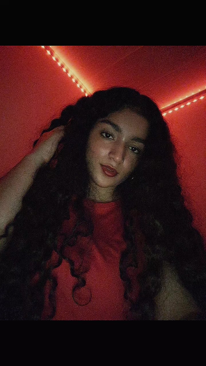 @aleja👩🏻🌾⚡️