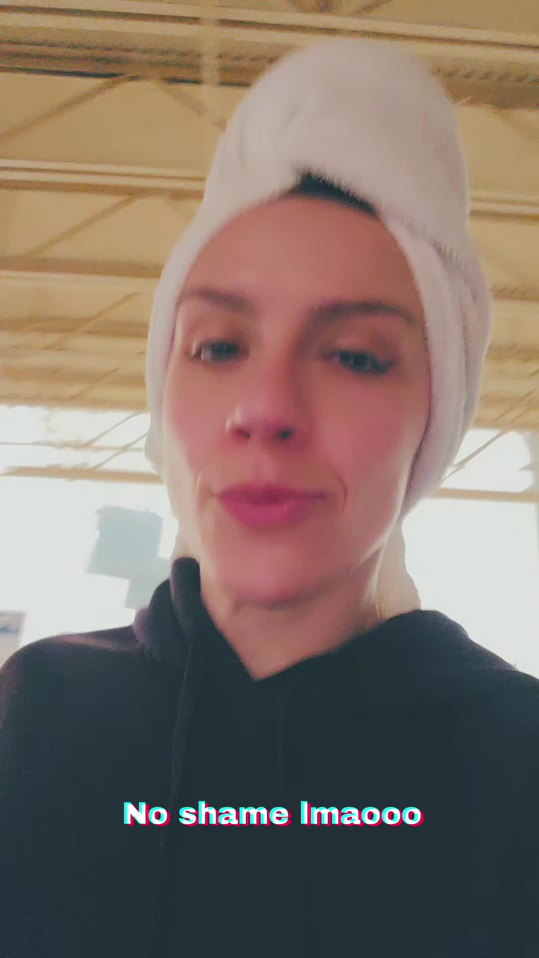 @numinous_nina