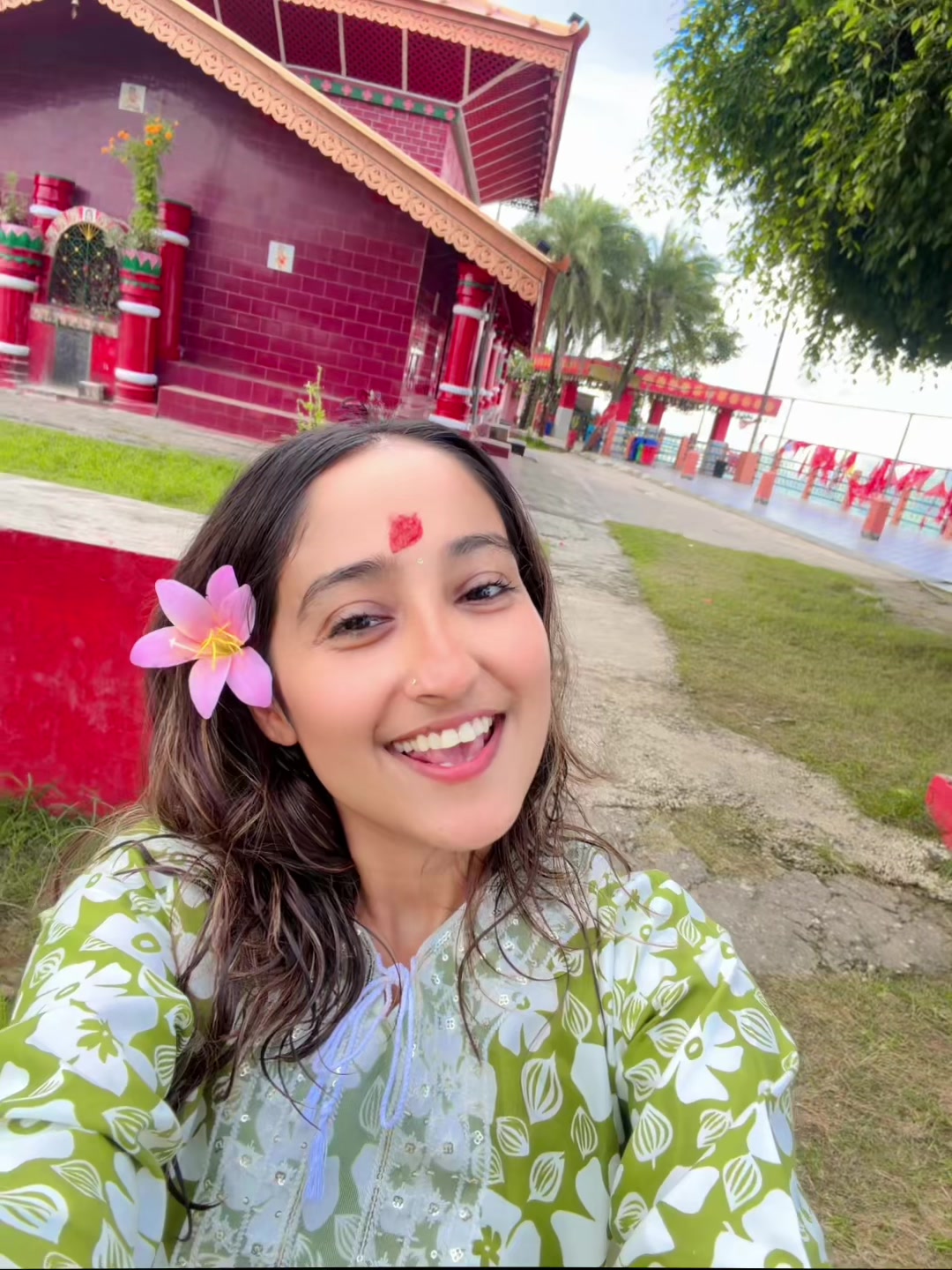 @सरिना भट्ट