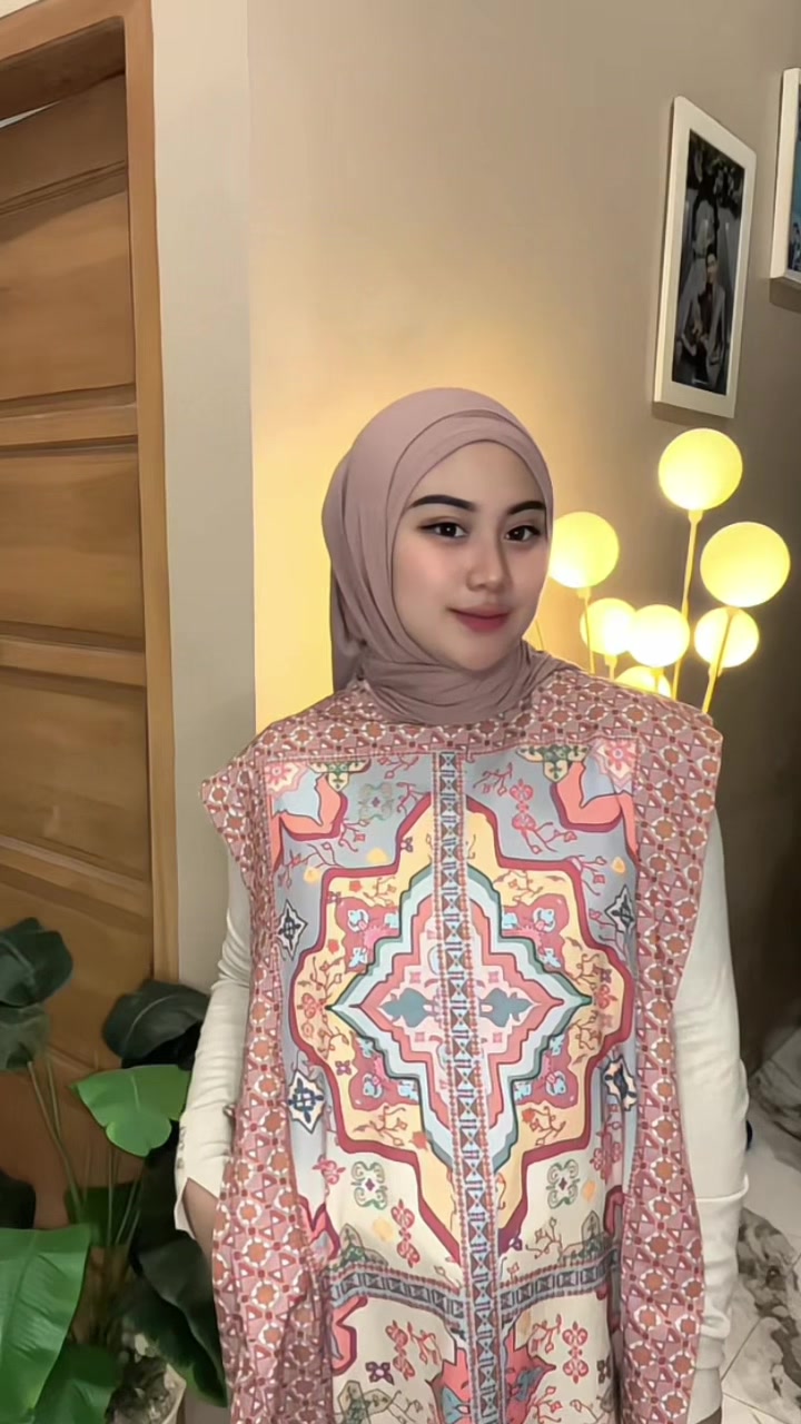@anissyaninis