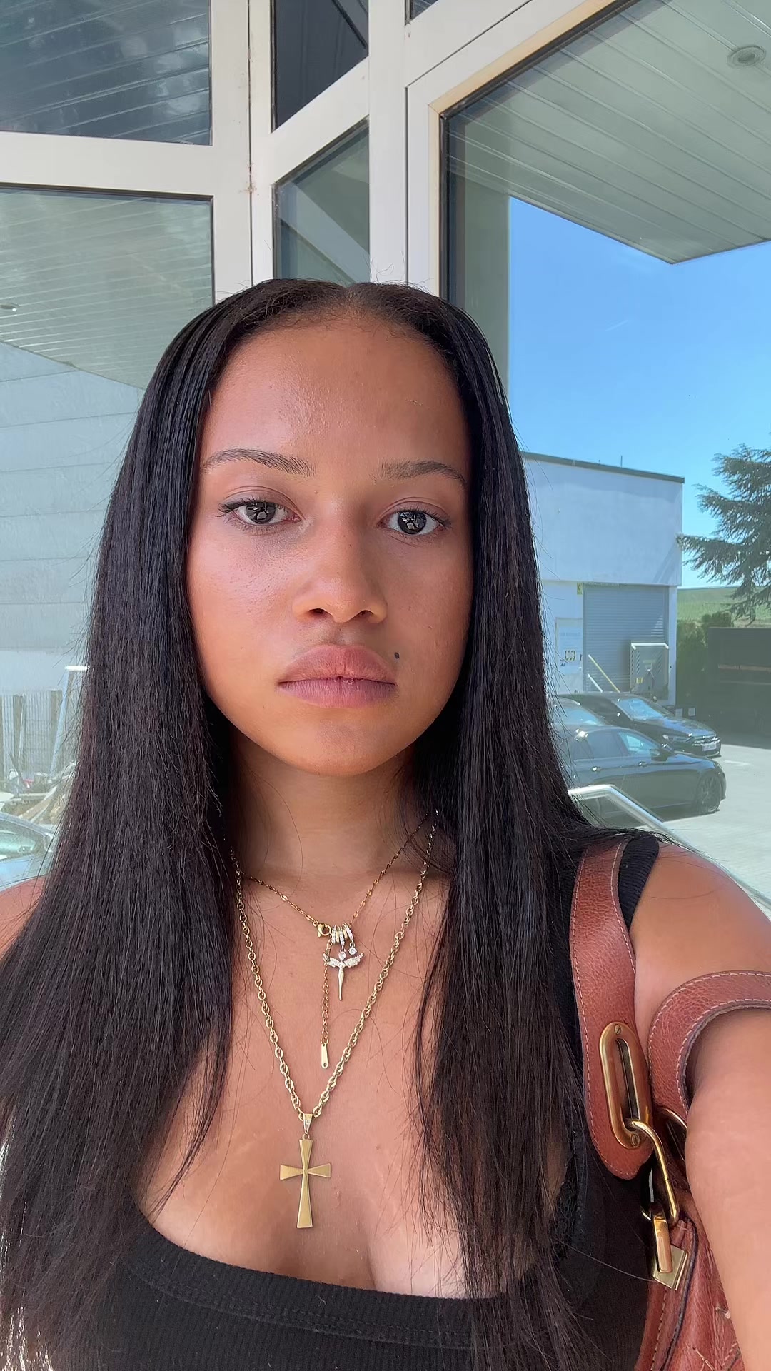 @mysteriousbaddie_123