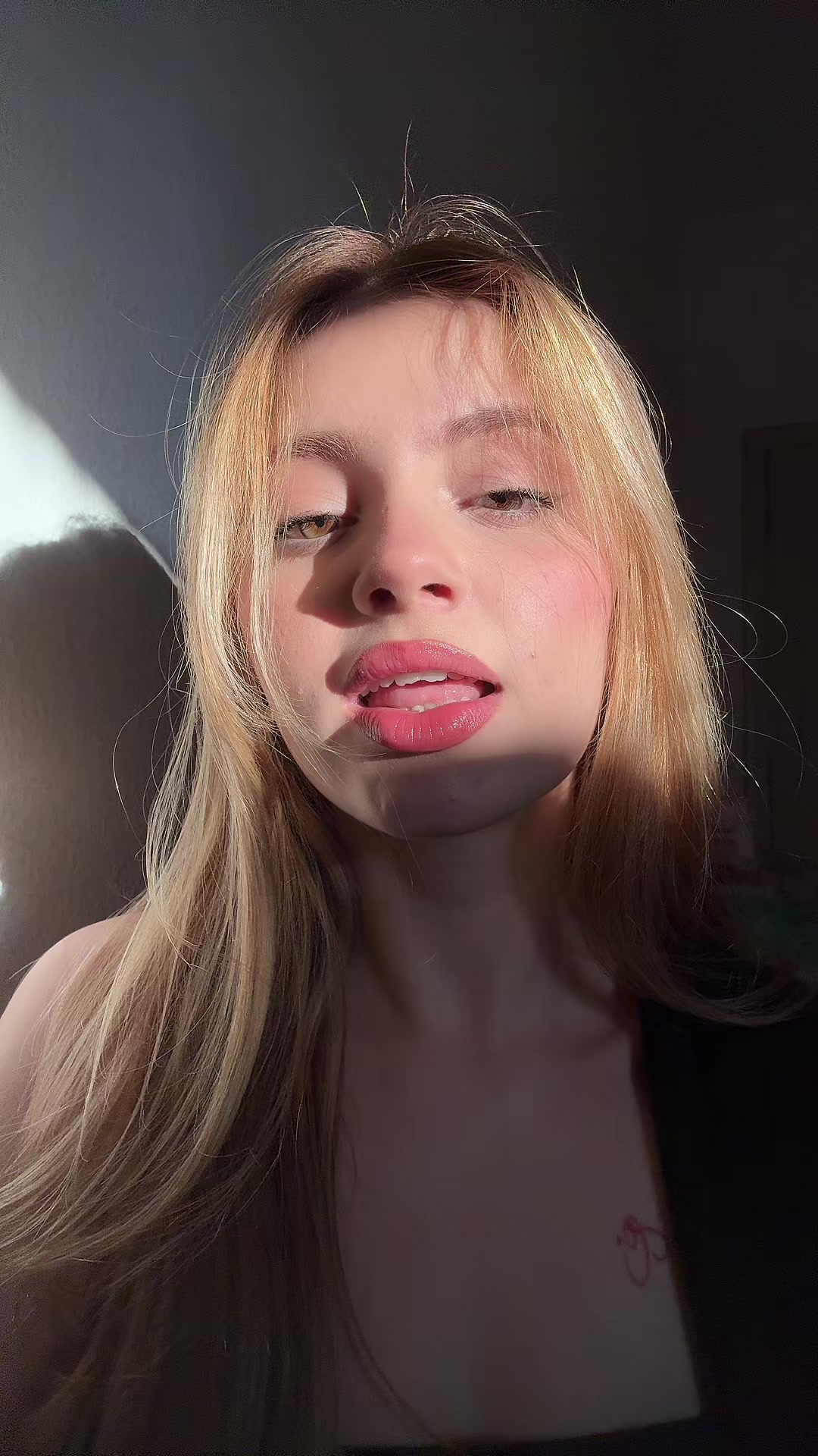 @𝓐𝓷𝓪 𝓚𝓼
