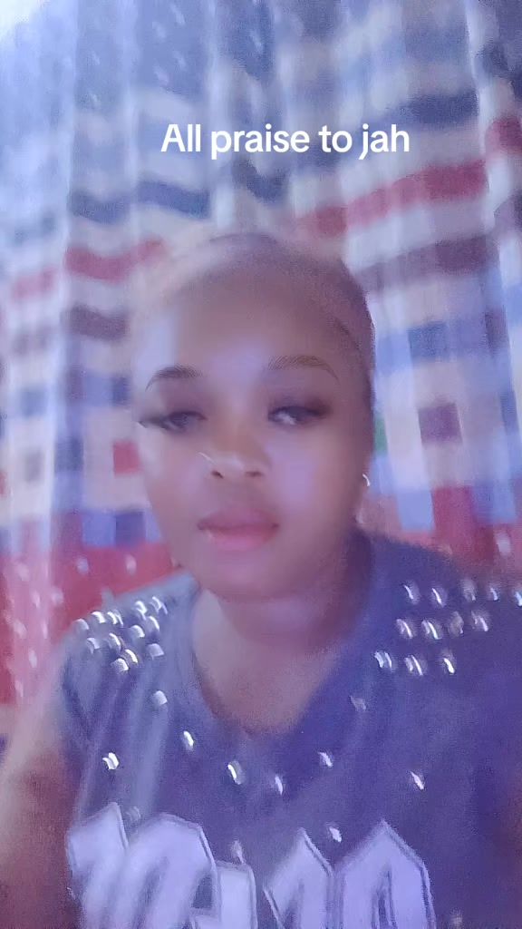 @Arike@omohorn 001