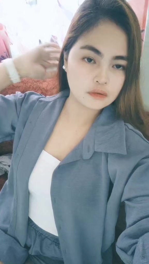 @Lanie Vee Estrella Cempron