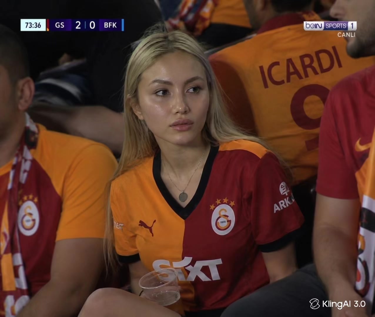 @Niluferland