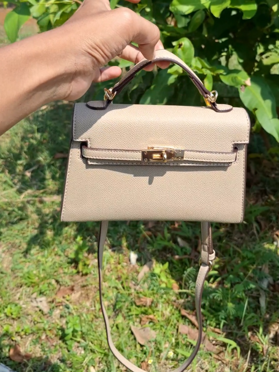 @Viora Bag
