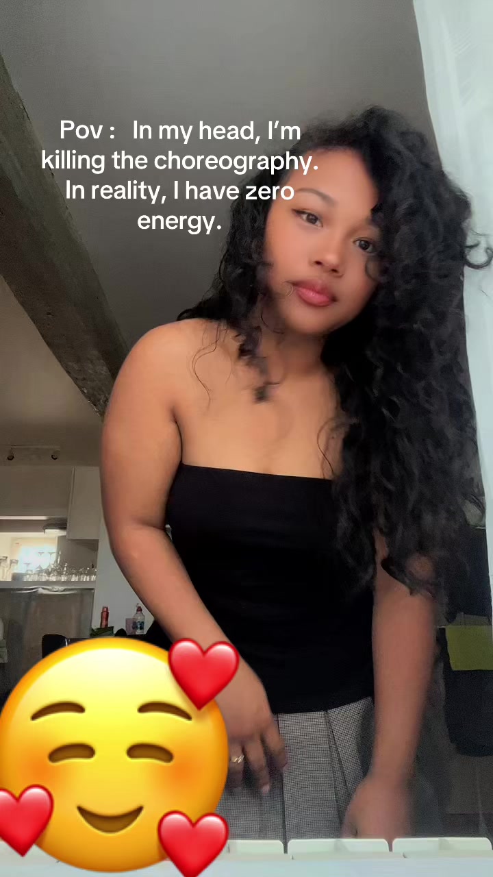 @Asha 🇲🇬🇫🇷
