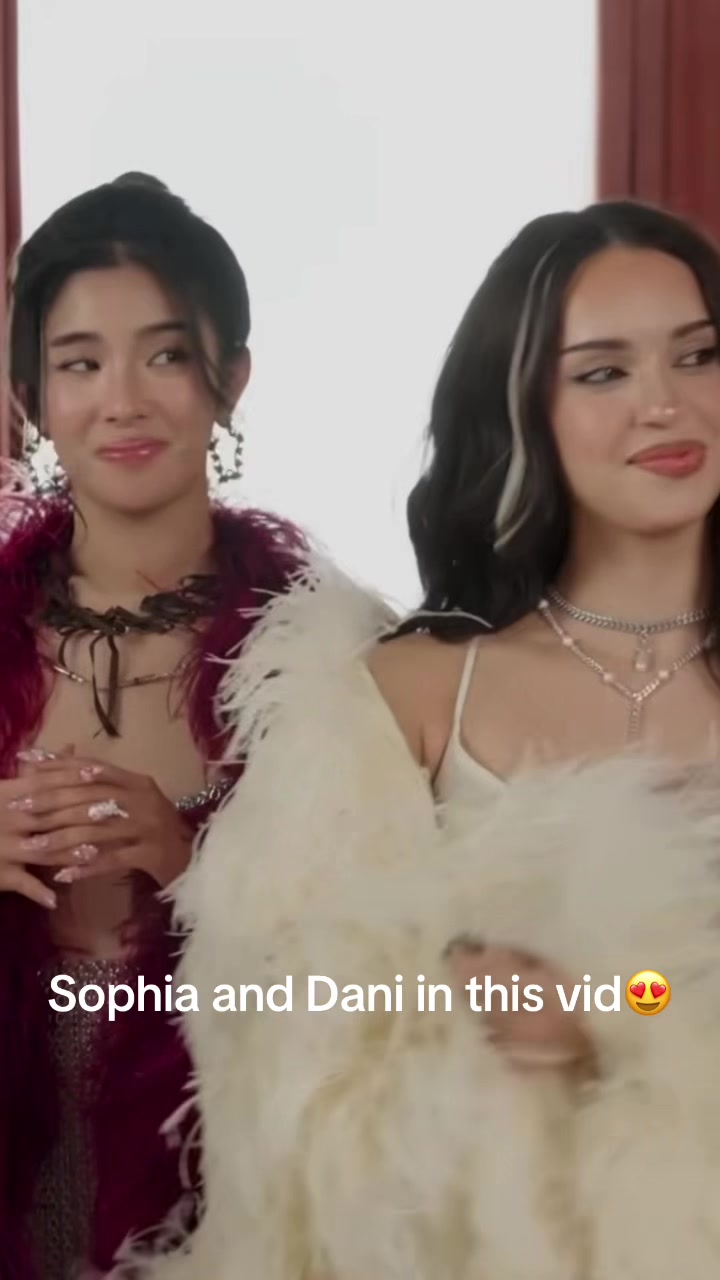 @Katsllit<3