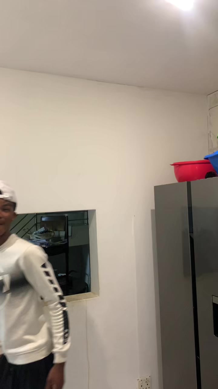 @Ghostff