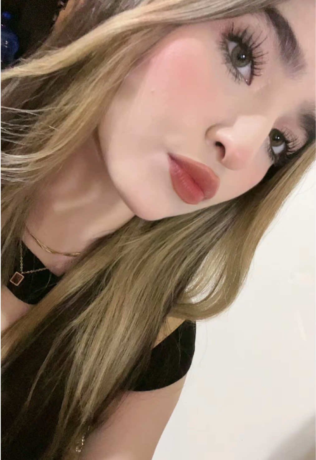 @g u t y ✰