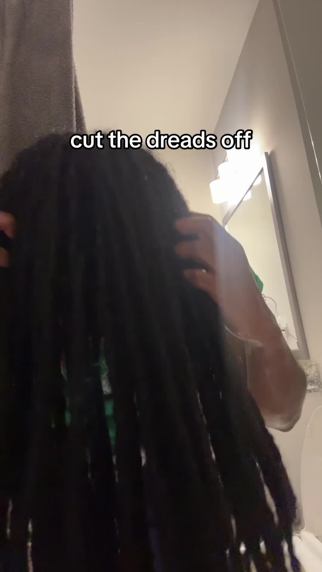 @latarian