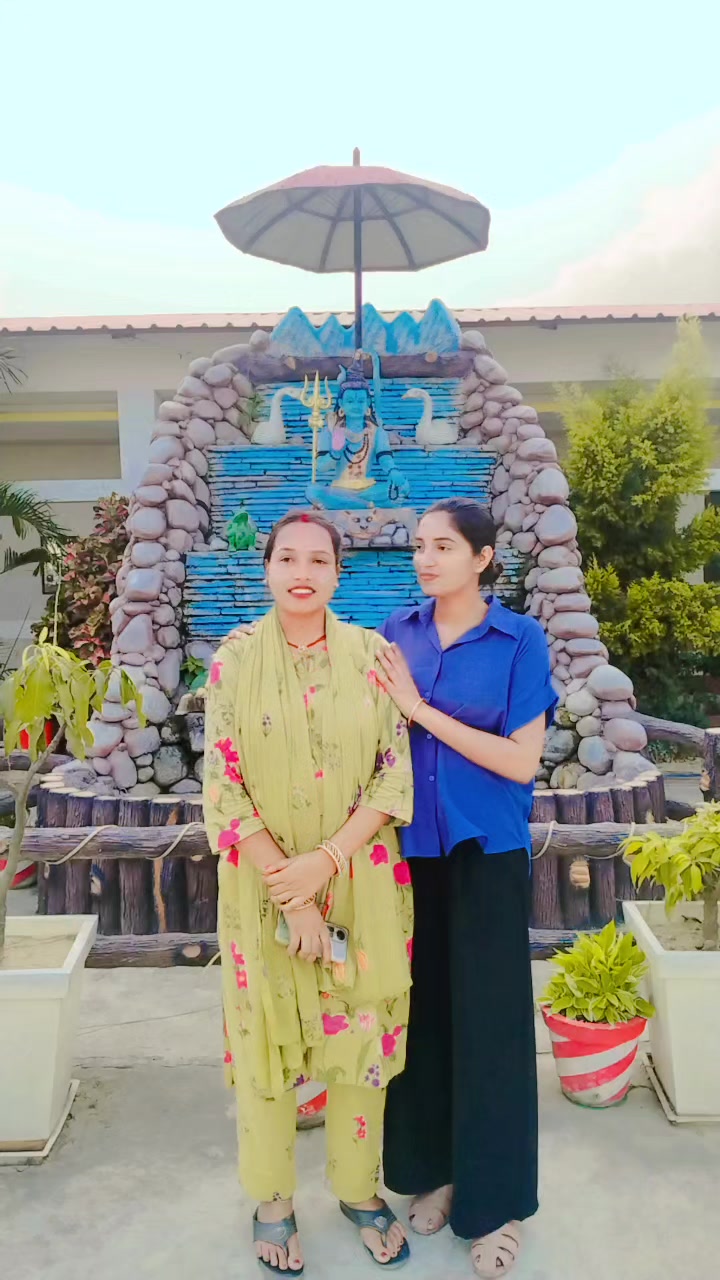 @🦋⃟⃟⃟⃟ Seema Singh ✨🦋