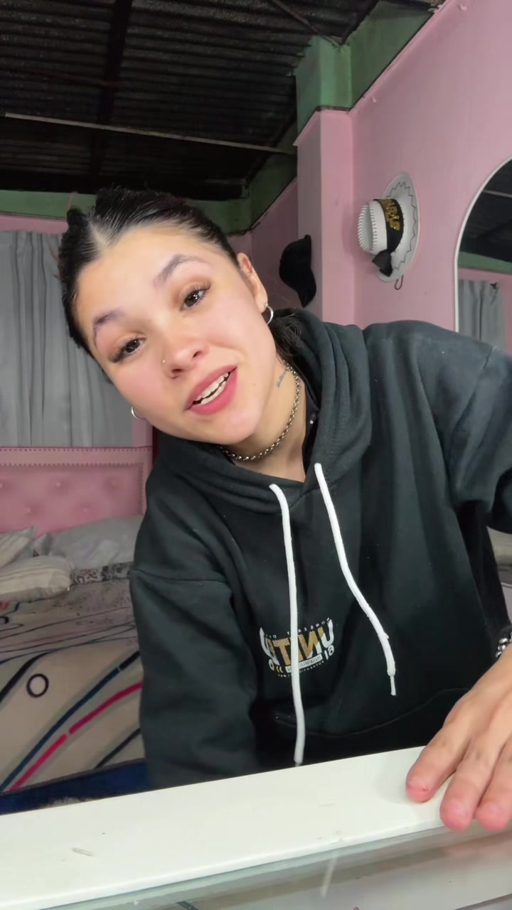@Leslie🕷️