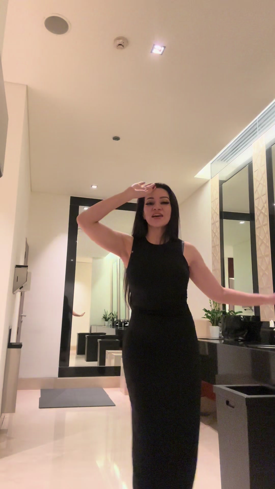 @Esmeralda Bellydancer