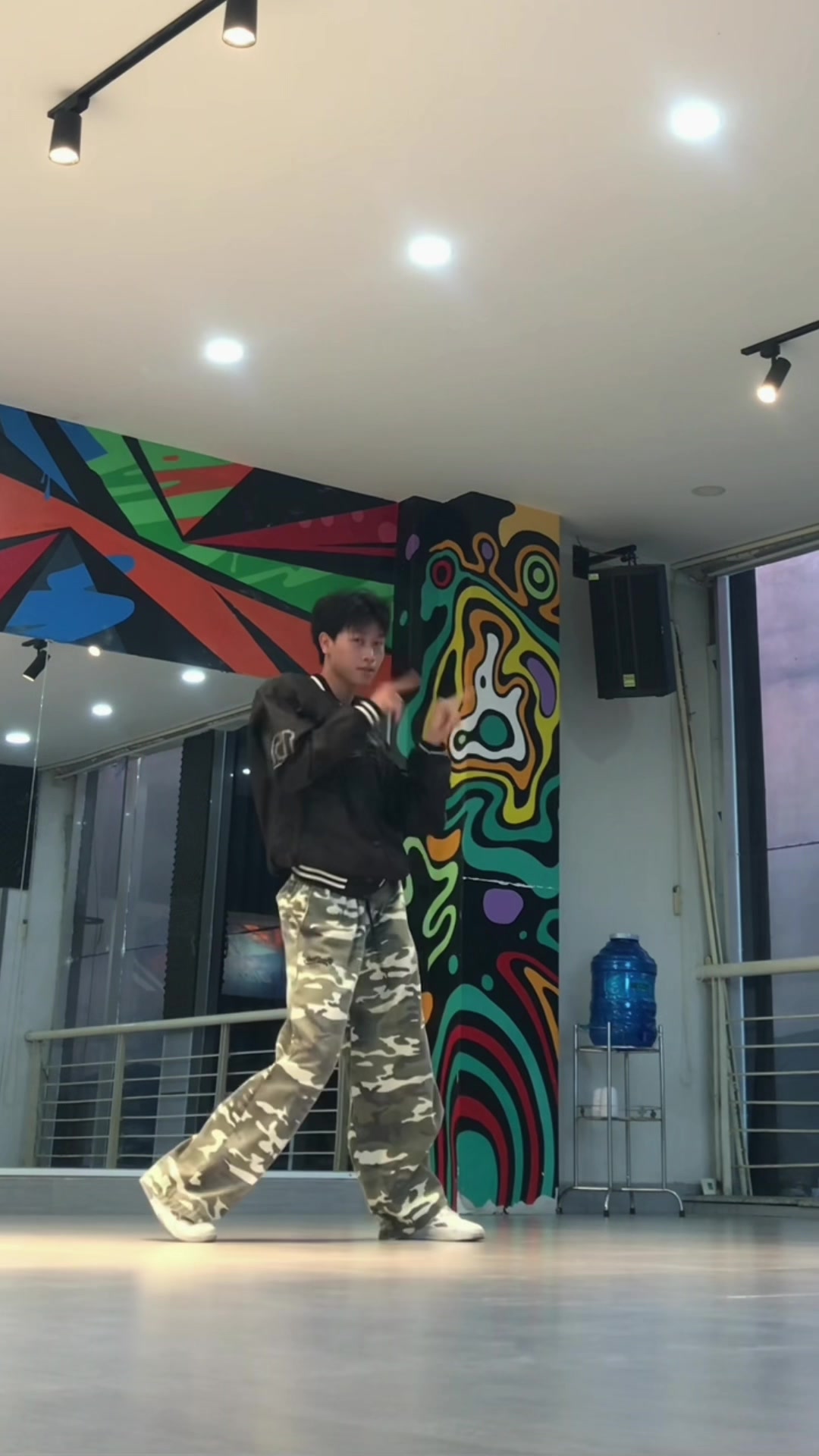 @moonk.