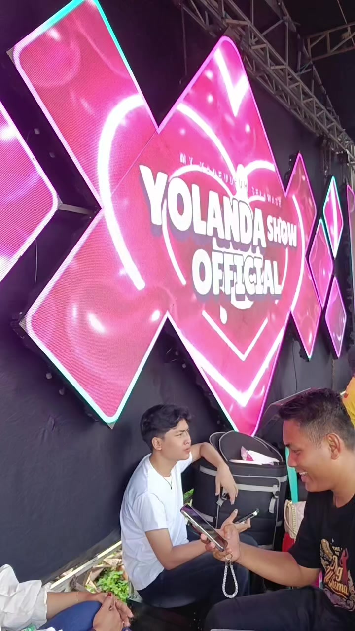 @Yolandashow