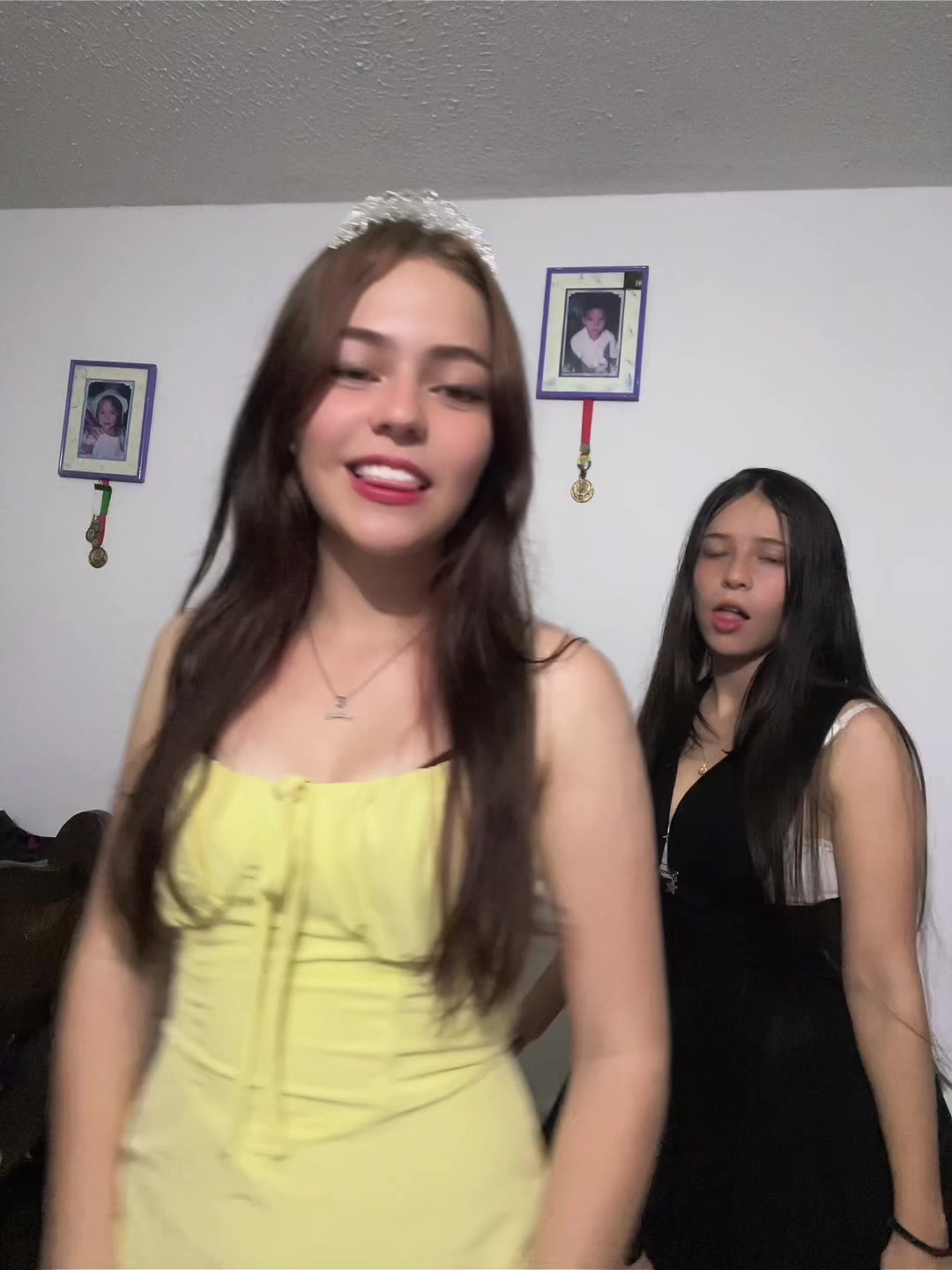 @๐๐จ๐๐ข๐ ๐๐จ๐ฆ๐๐ณโญ๏ธ