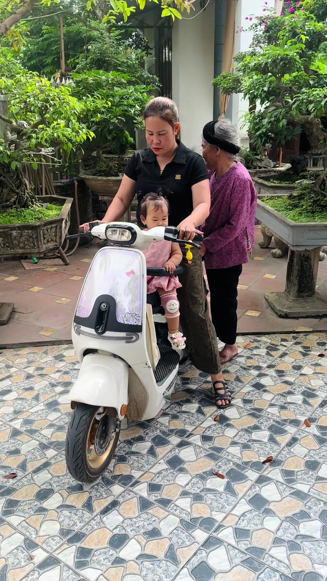 @💗 Hương Chí Phèo 💗