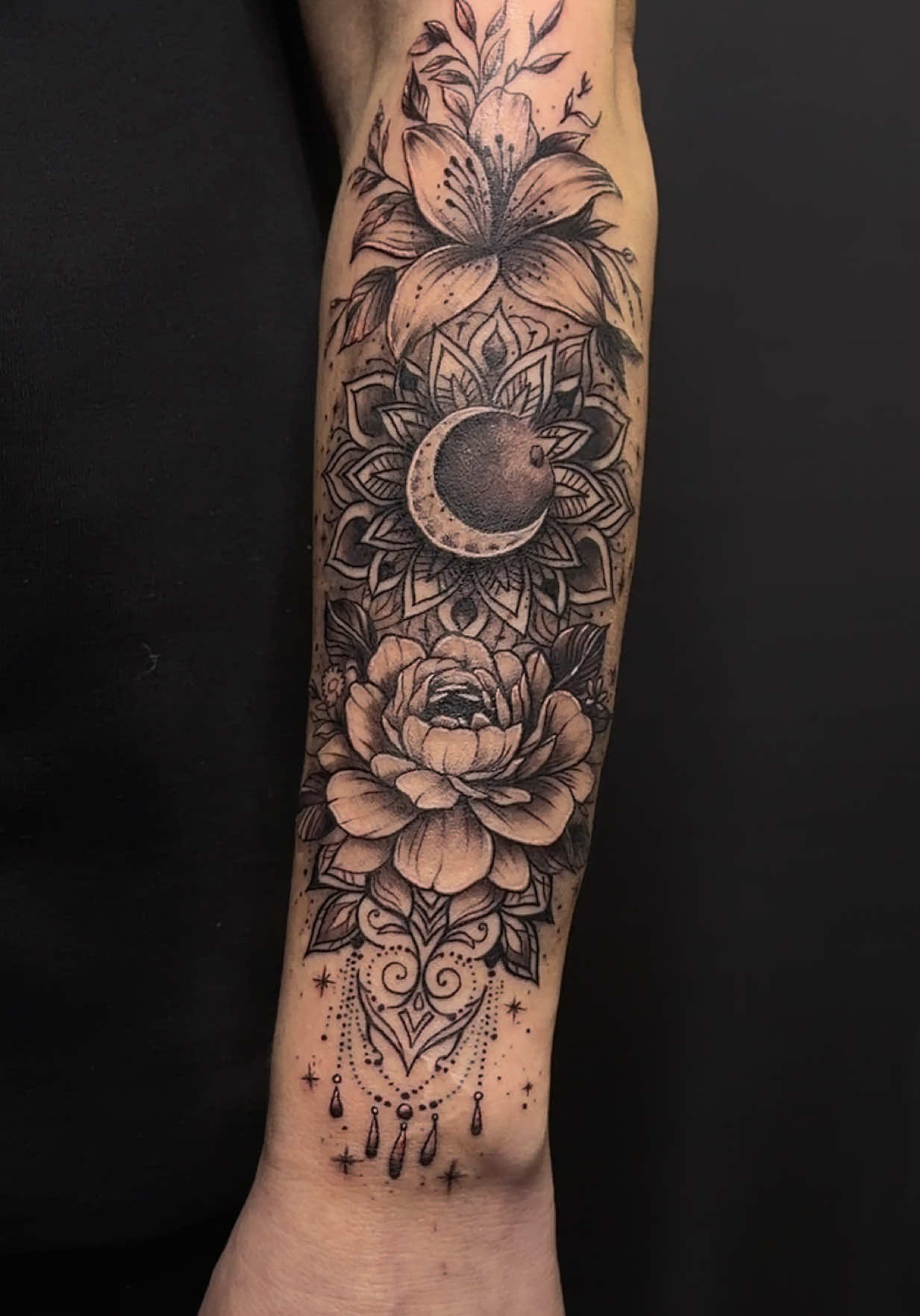 @komzolov.tattoo.kyiv