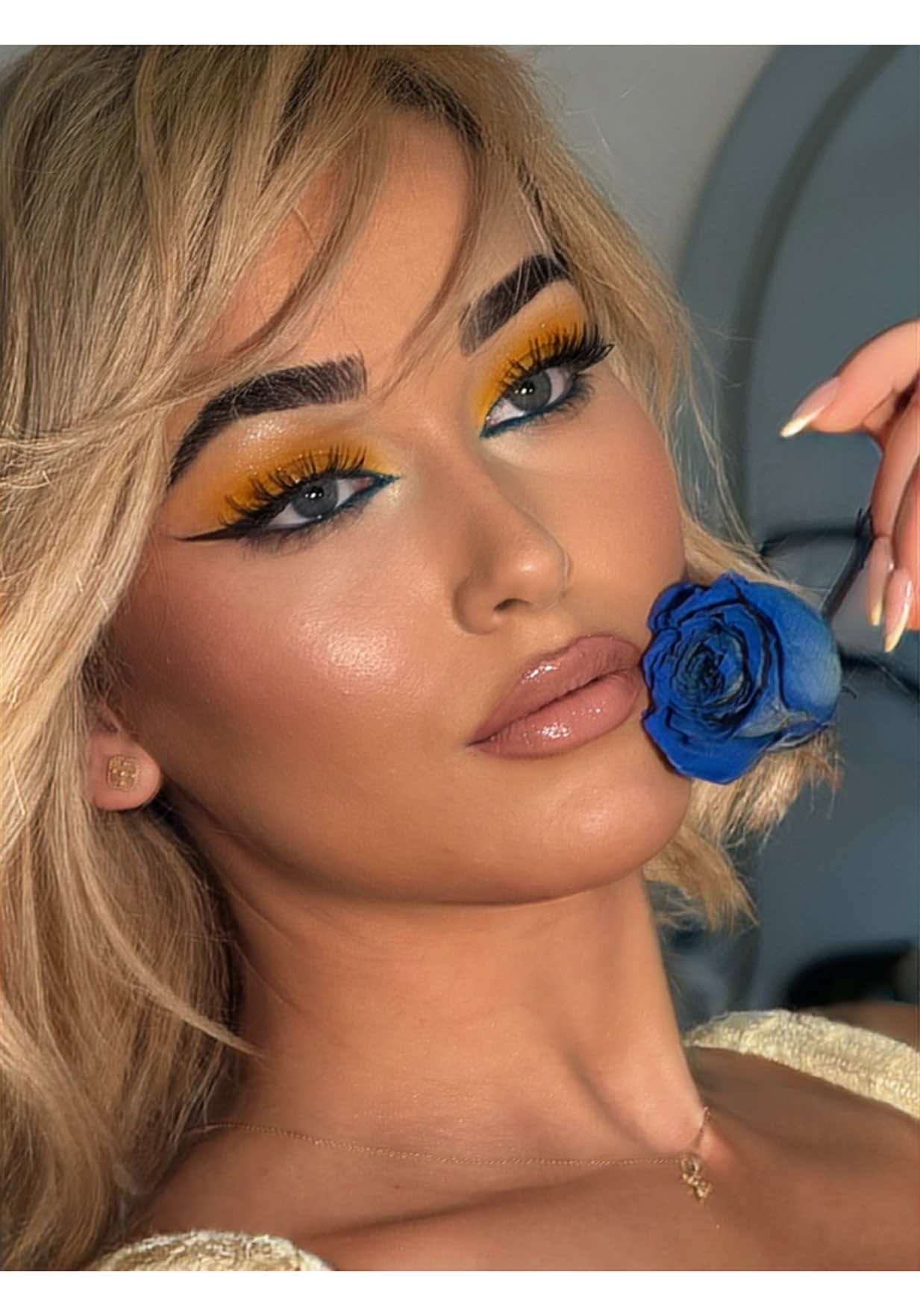 @Makeupby_stelin