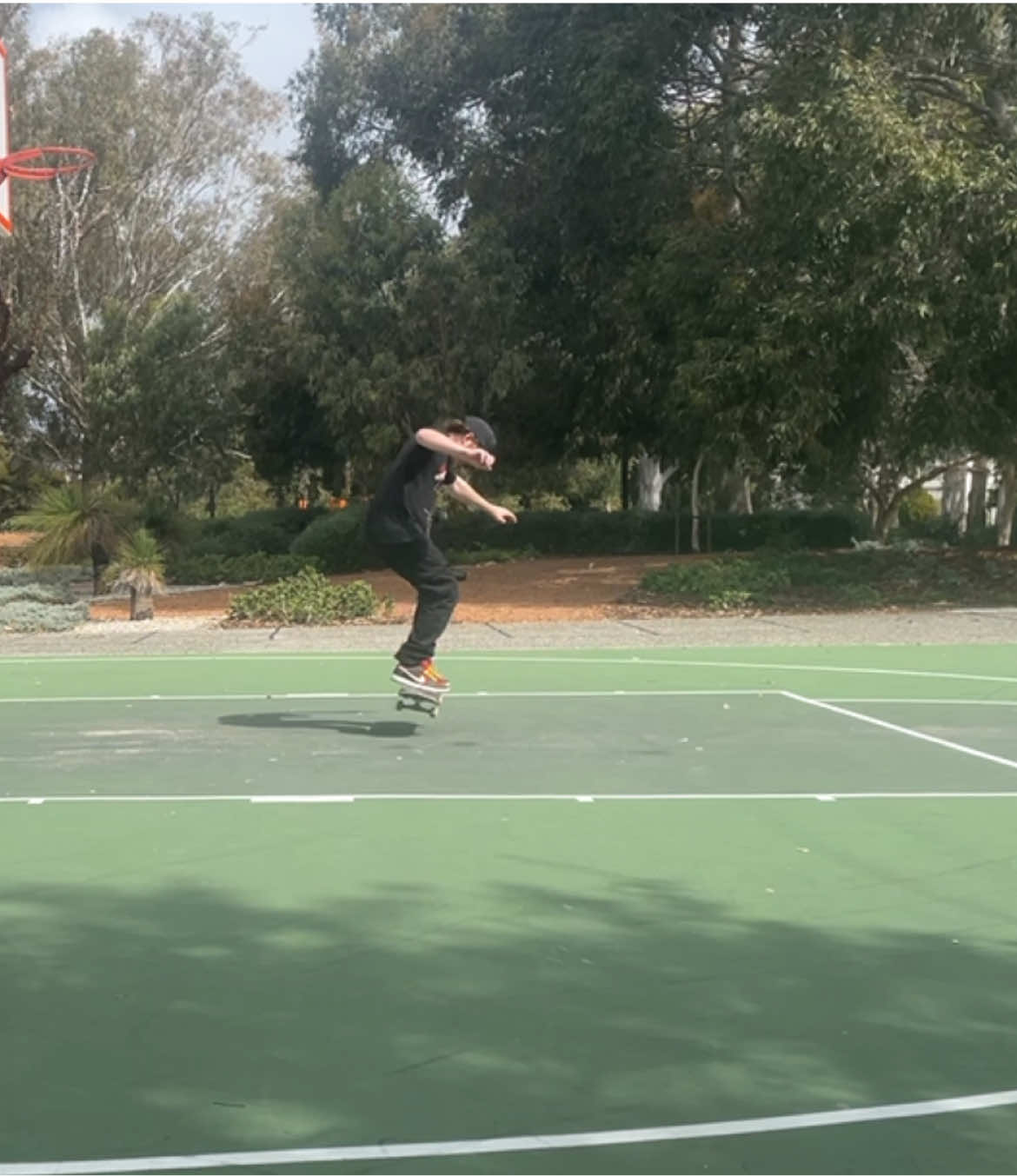@WatoSkates🛹