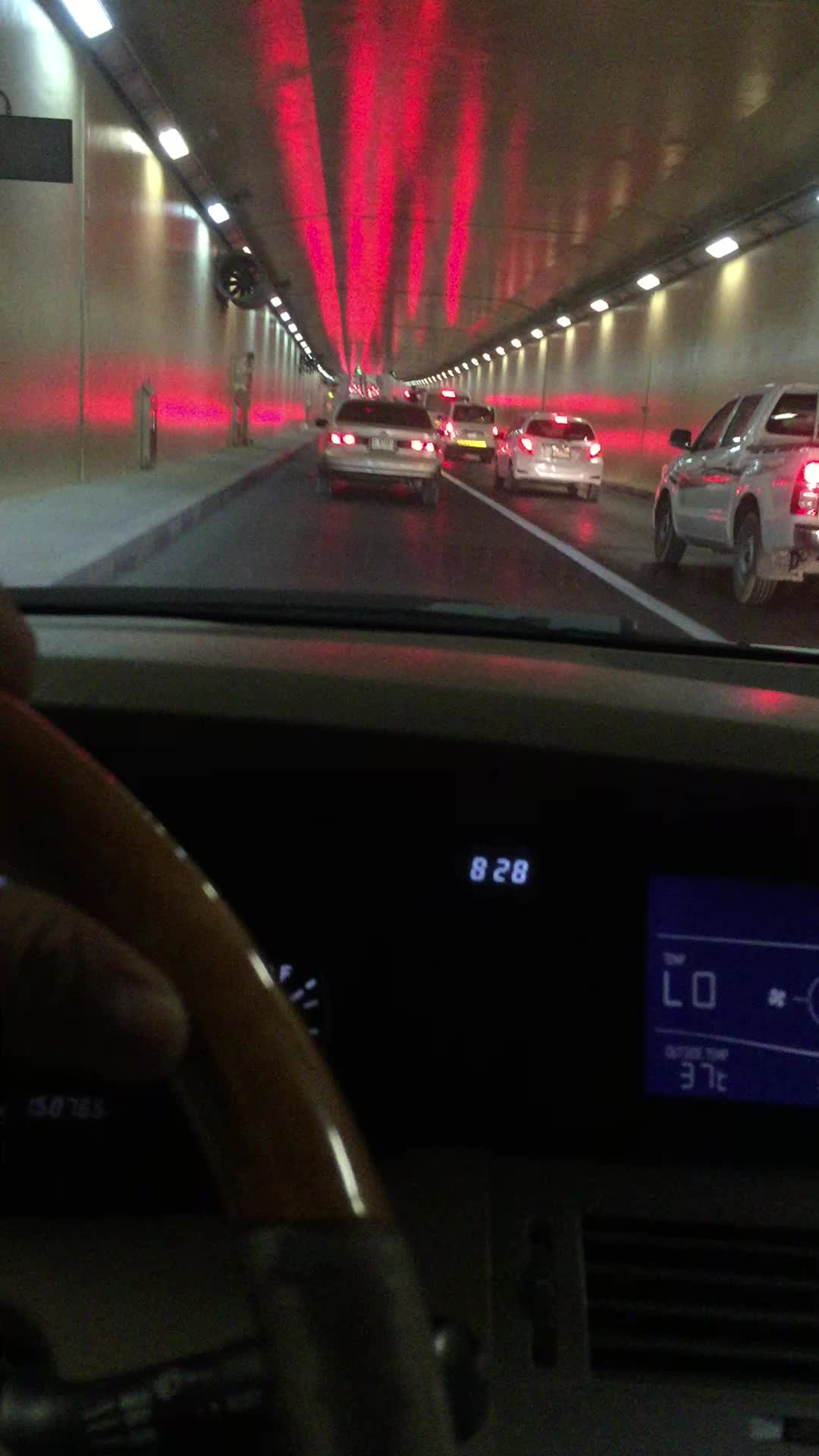 @IcHuz kL ١٤