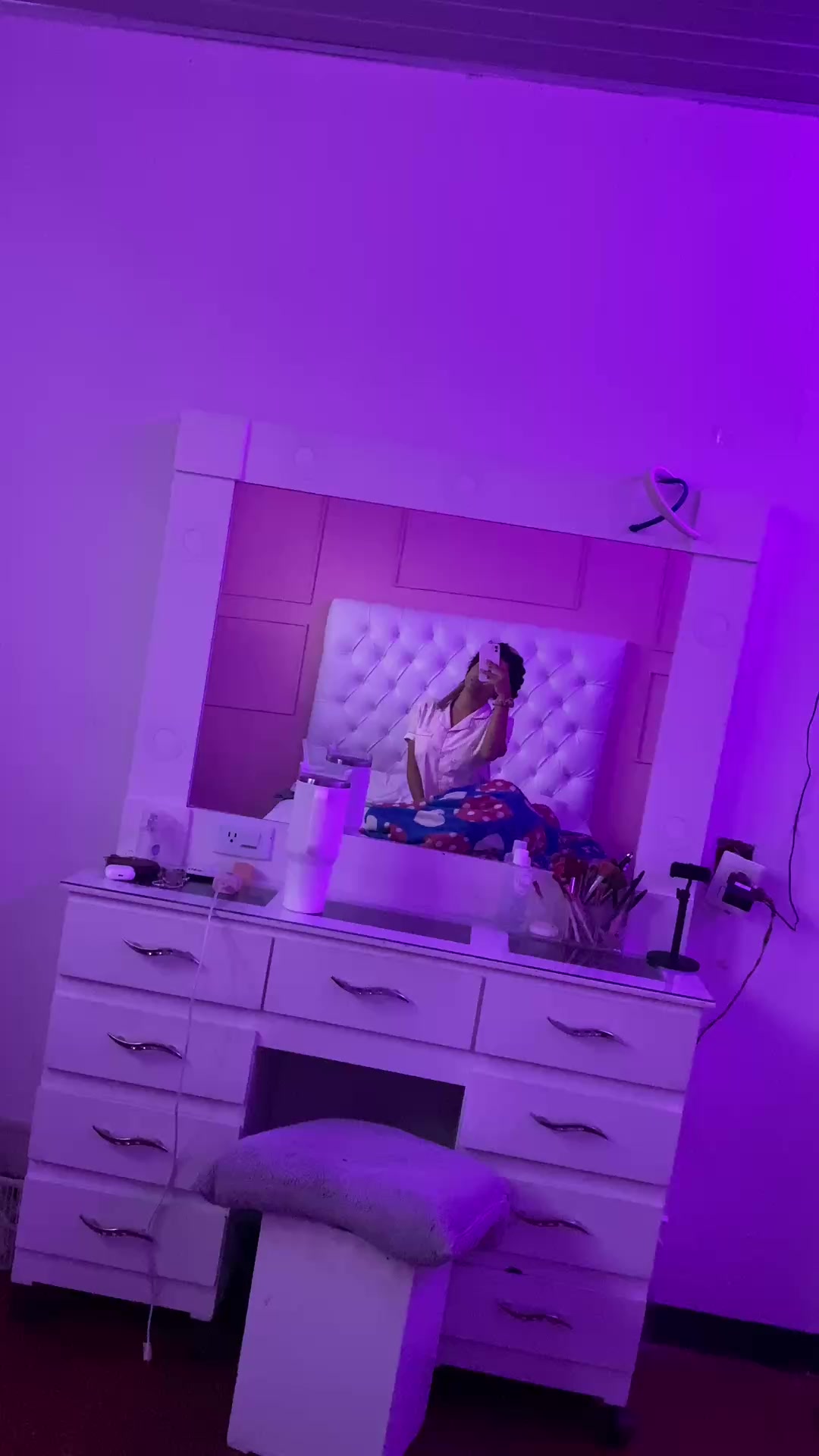 @Emi🪽
