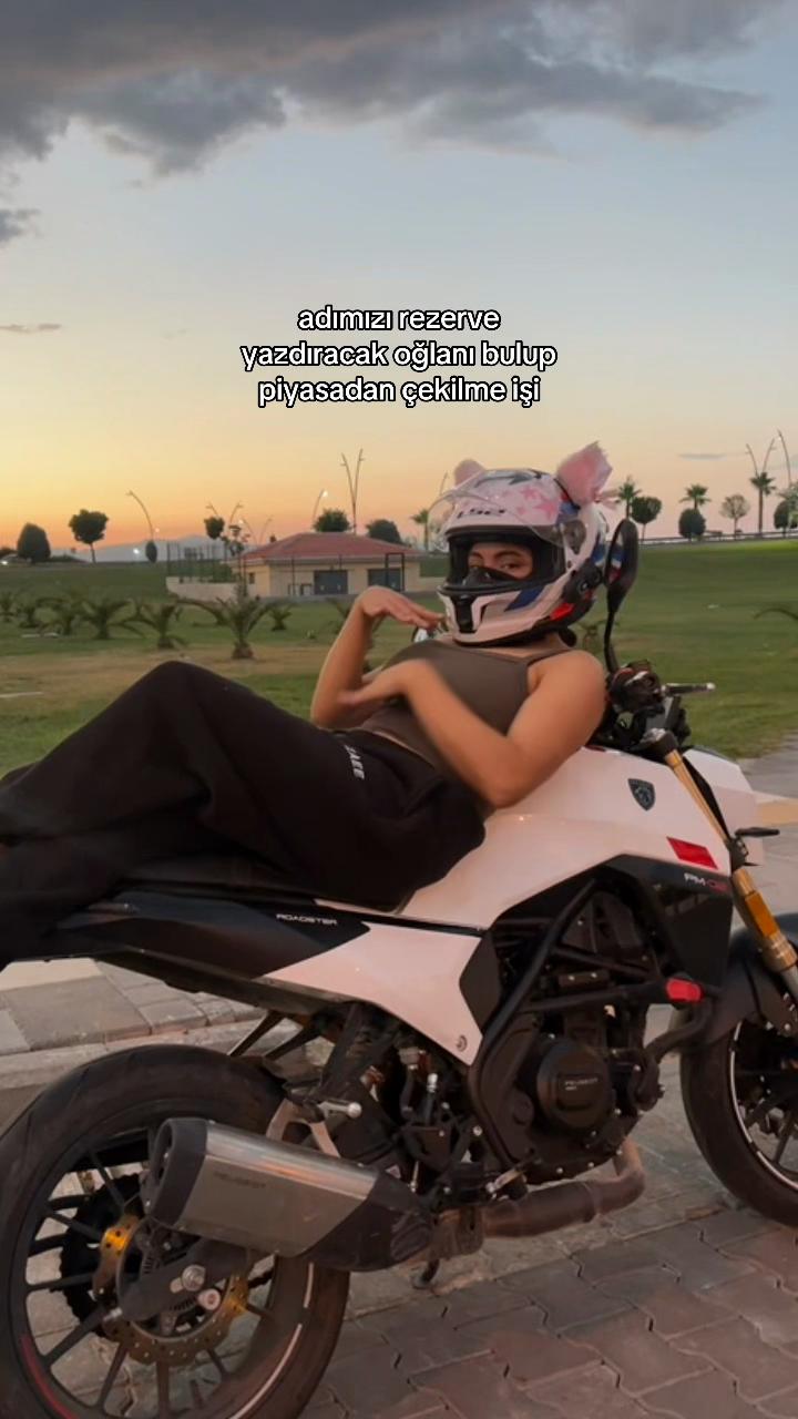 @pembeispanak