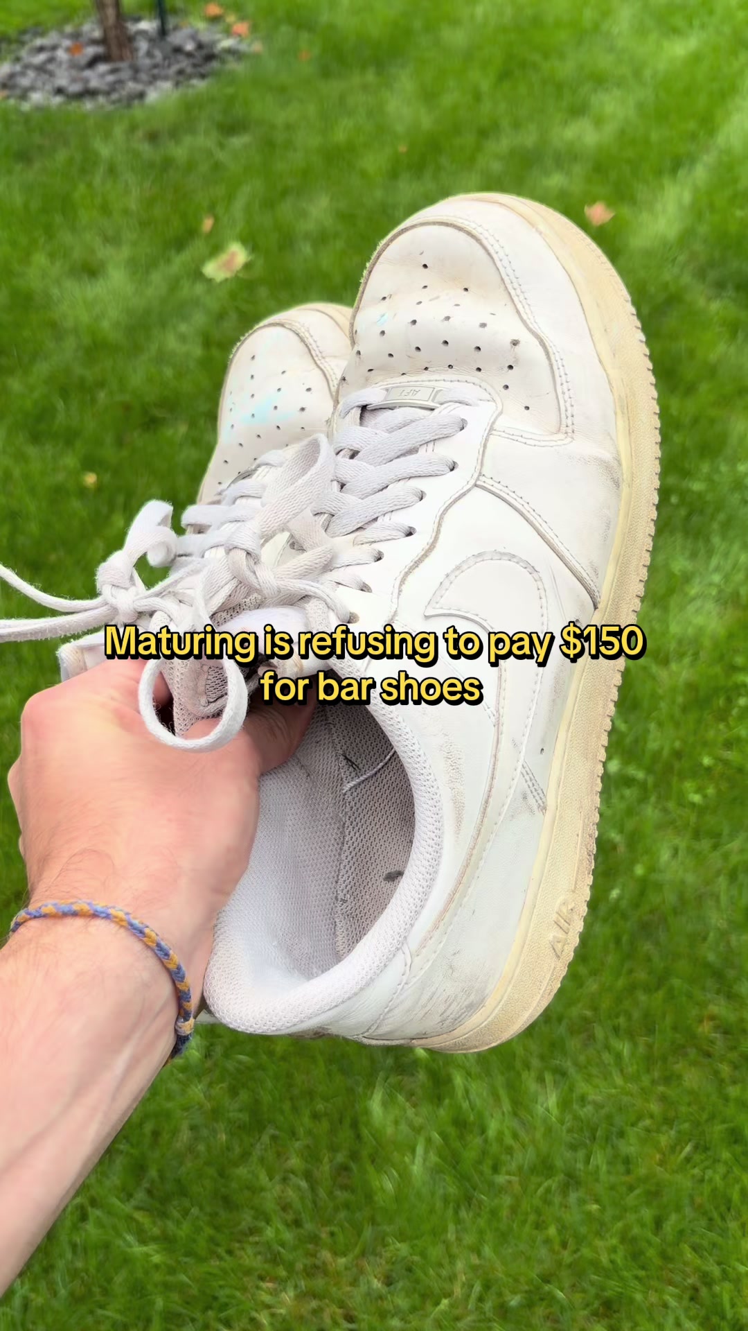 @Būz Shoes