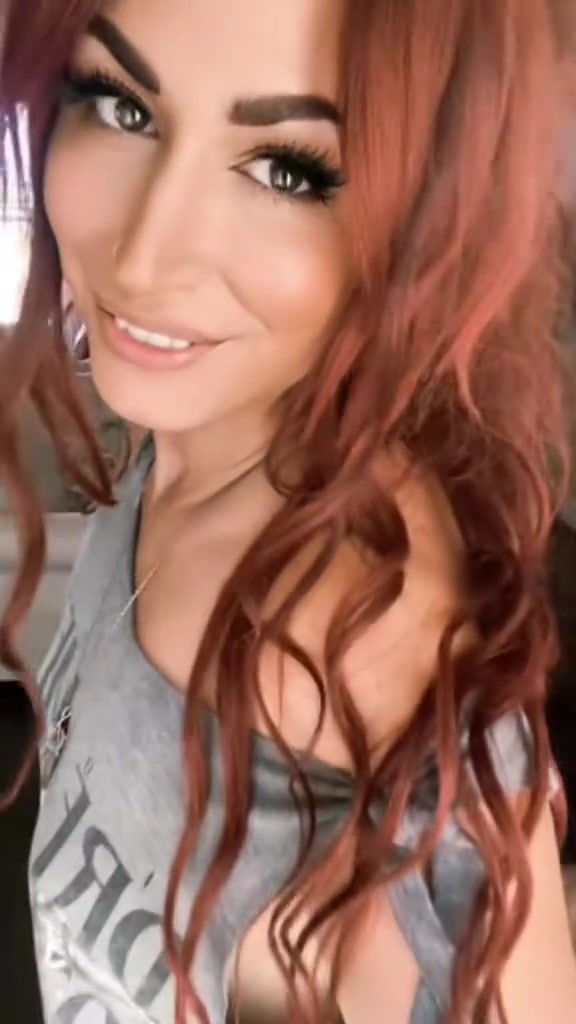 @RedHairedGypsy
