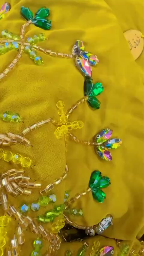 @المصممه ذوق الشيخه ✨