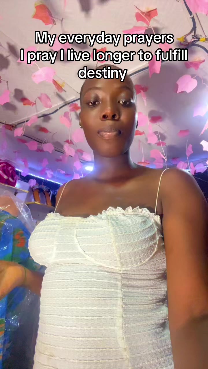 @NO 1 CLOTH VENDOR IN SAAPADE❤️